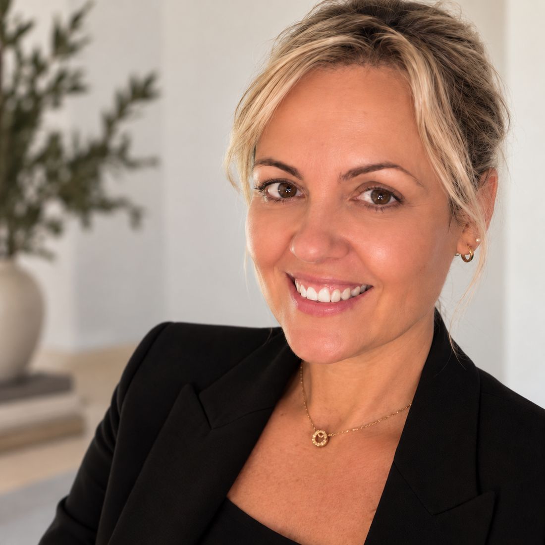 Dr Chloe Paidoussis-Mitchell, founder of The Grief Clinic